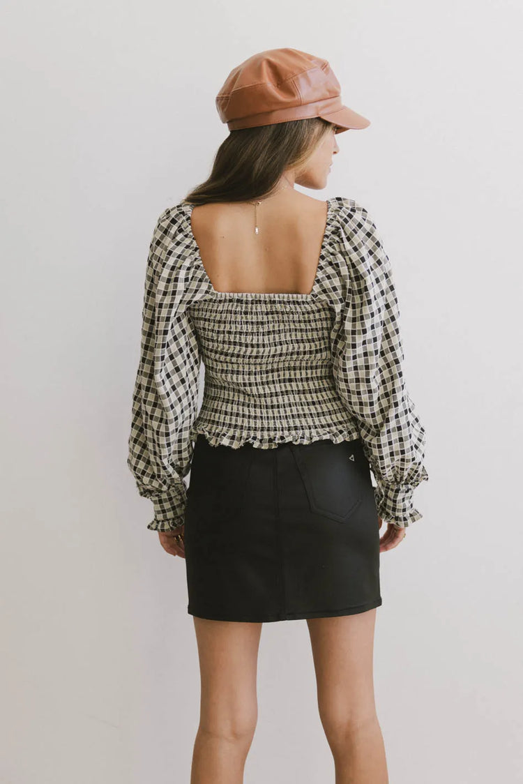 Elastic back top in black
