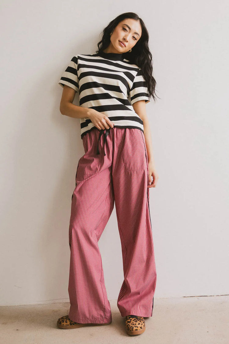 Stripe top in black