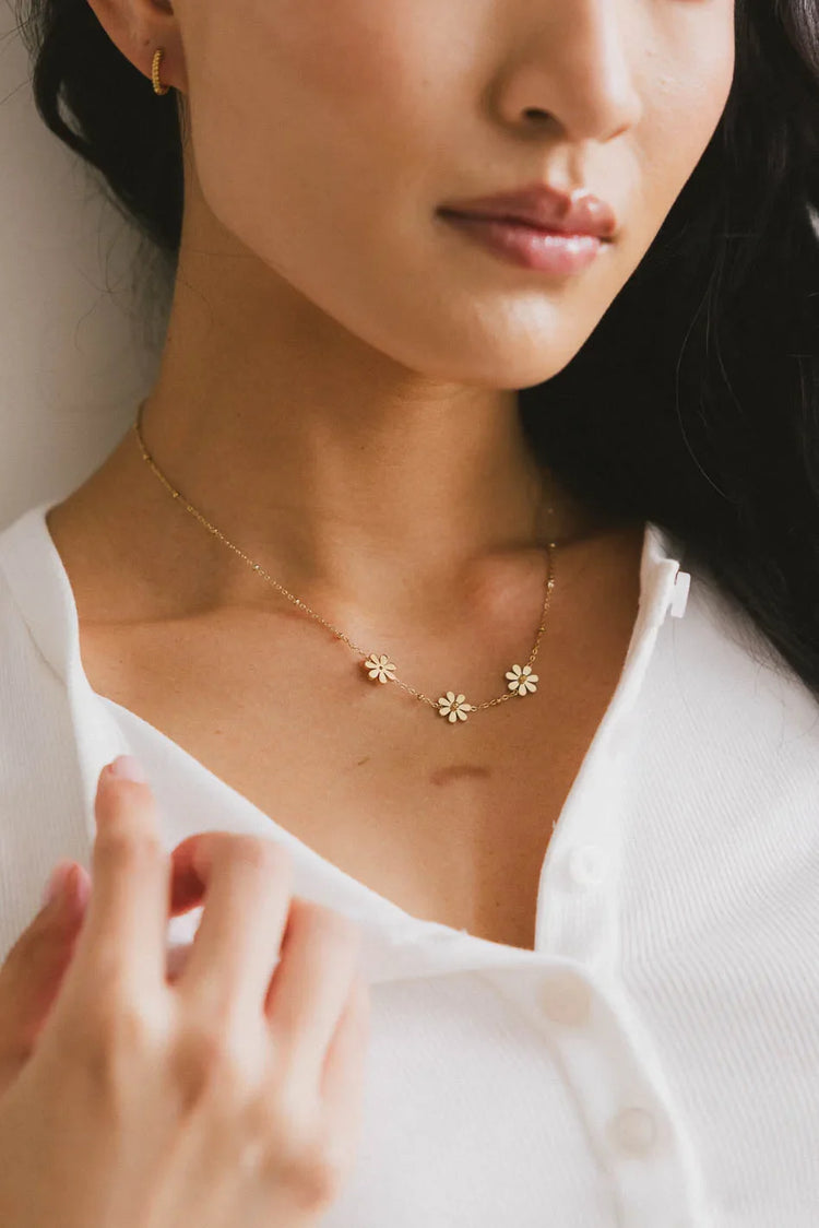 Flower necklace
