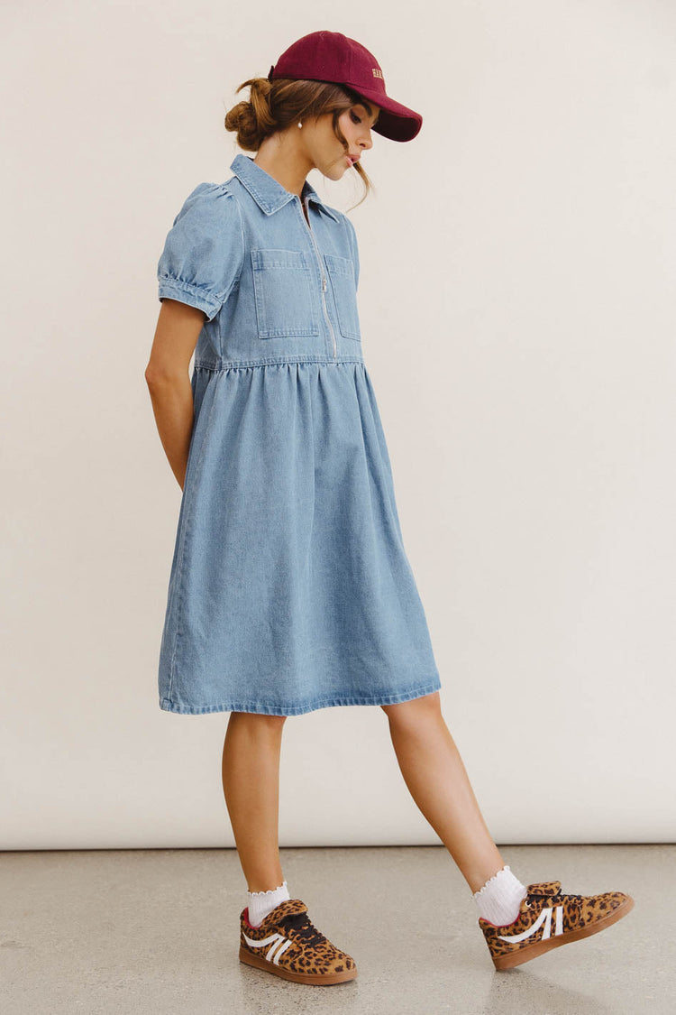 Plain color denim dress in medium wash