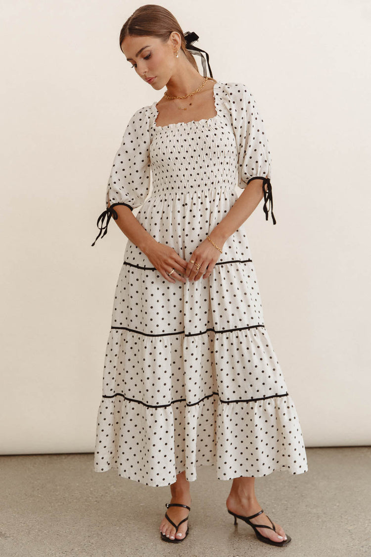 Midi dress in cream