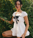 Square neck top in white