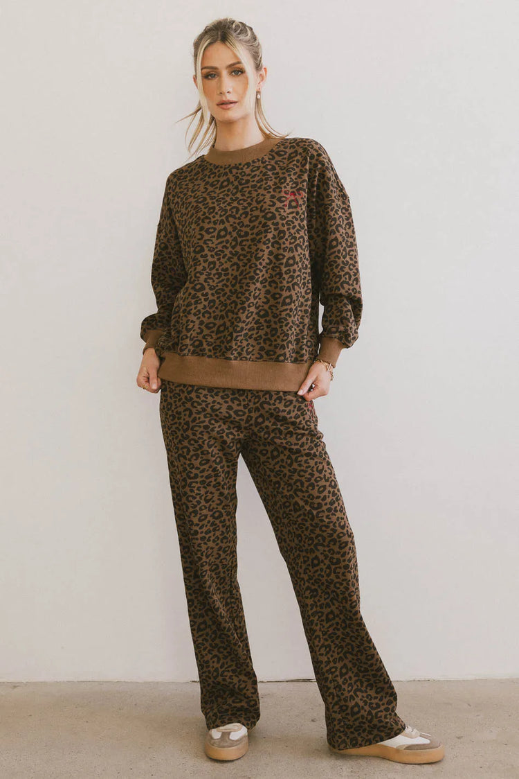 Long sleeves sweatshirt in leopard print