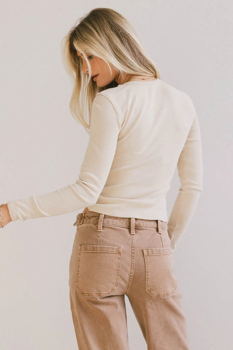 Top in cream
