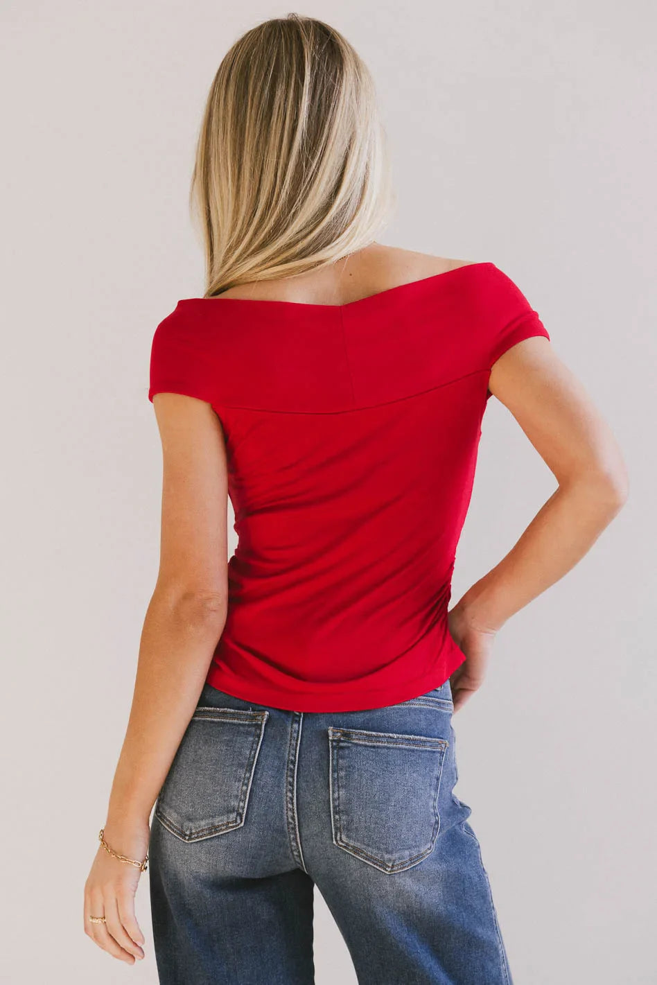 Plain color top in red