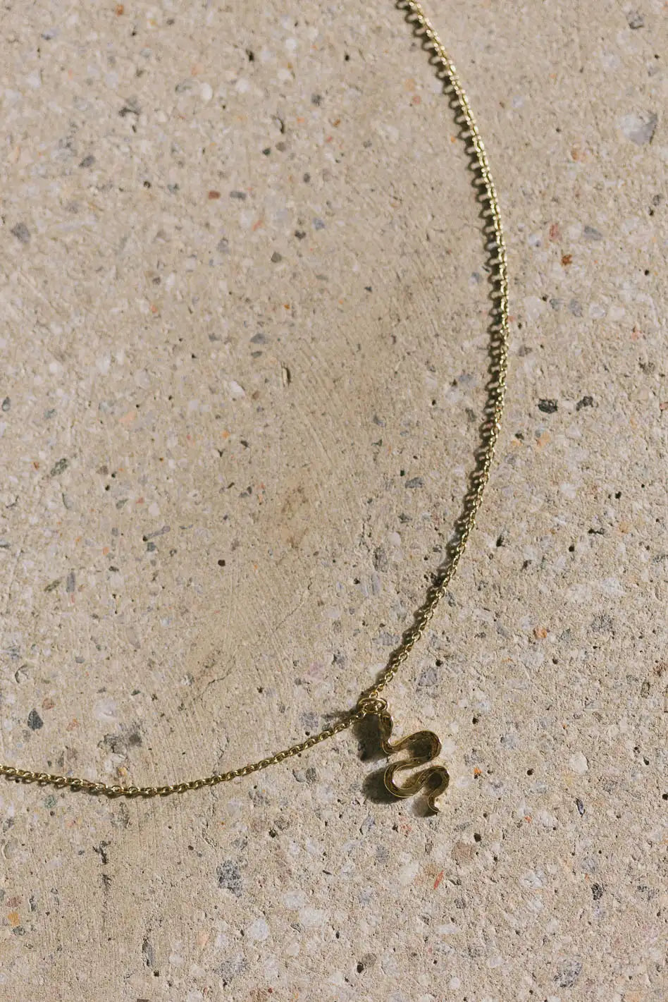Snake necklace in gold