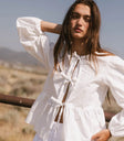 Round neck blouse in white