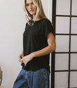 Short sleeves to in black