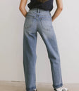 Two back pockets denim pants in medium wash