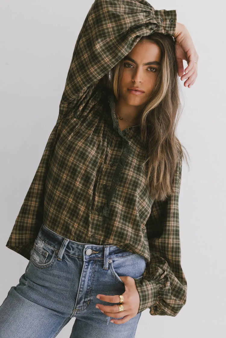 Top in hunter color