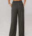 Striped pants in grey