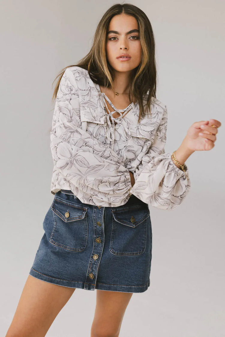 Blouse in cream