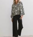 Blouse in black and cream