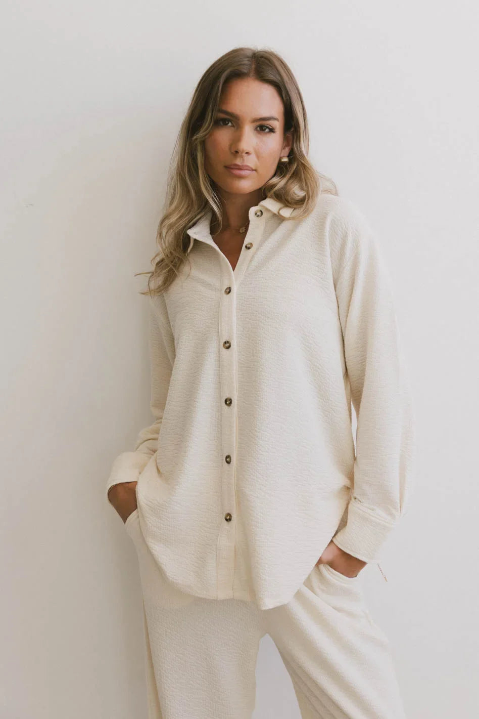 Long sleeves button up top in cream