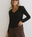 V-Neck top in black