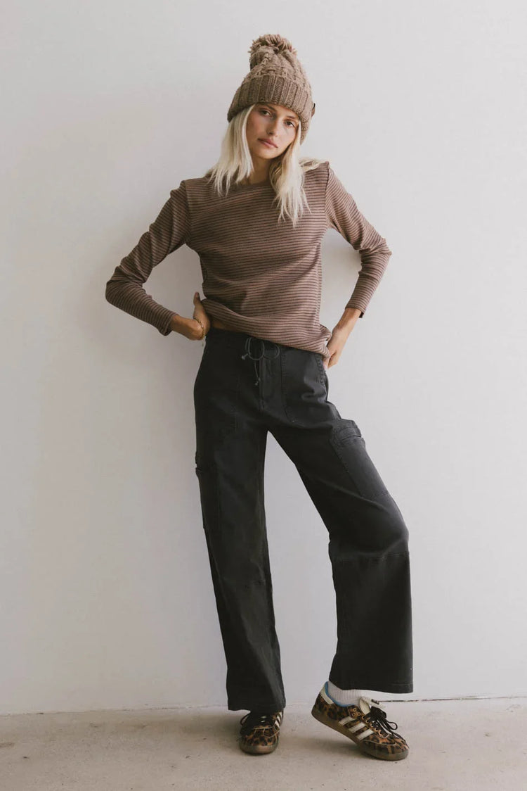 Cargo pants in charcoal