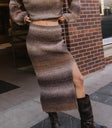 Elastic midi skirt in brown