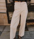 Two hand pockets corduroy pants in cream