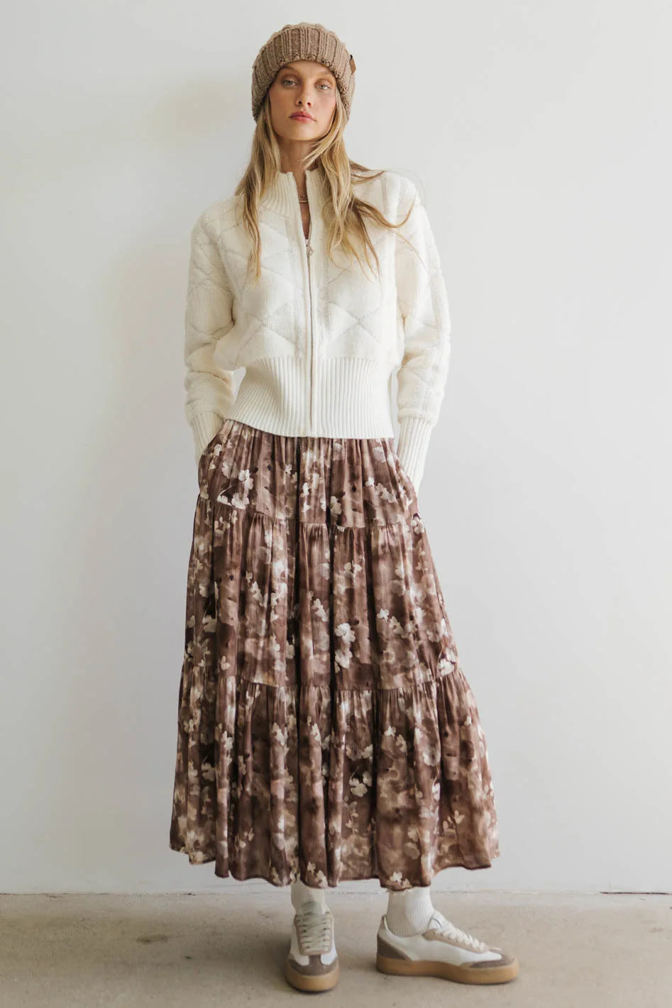 Midi skirt in brown
