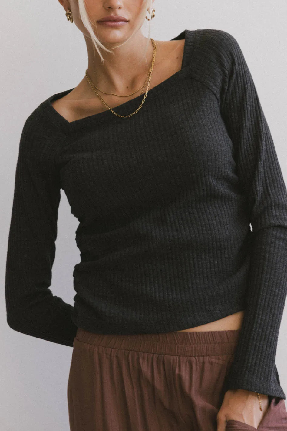Square neck top in charcoal