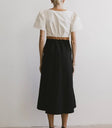 Block color dress in black