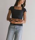 NAVY SHORT SLEEVE TEE