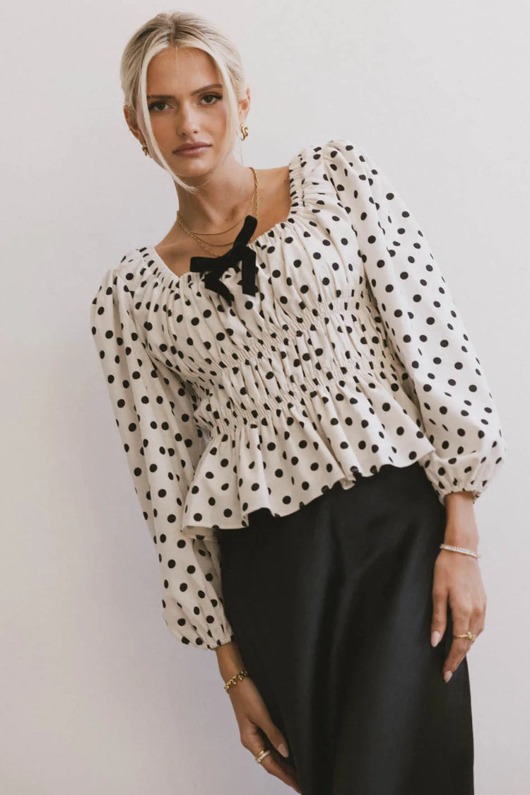 Long sleeves top in cream