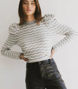 Puffy shoulders top in grey