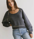 Round neck sweater in navy