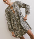 Long sleeves dress in brown