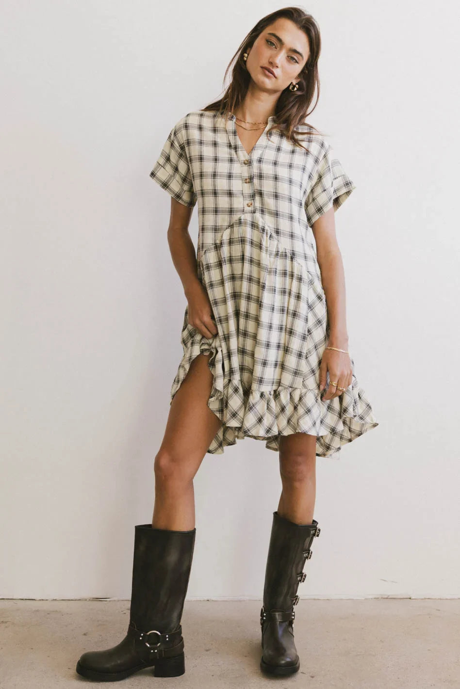 Plaid mini dress in cream