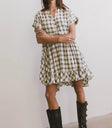 V-Neck dress in black