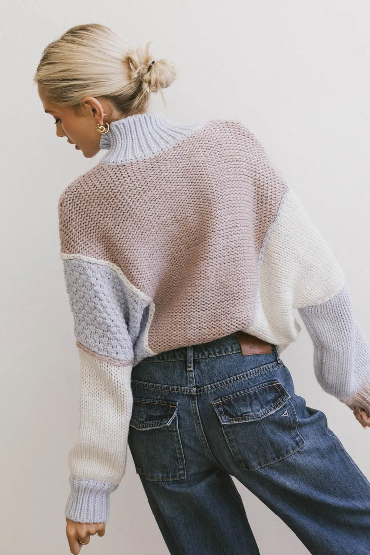 Sweater in multi color