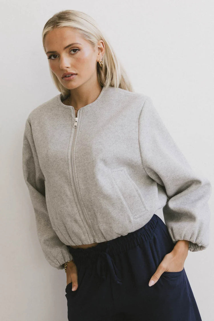 Round neck jacket in grey