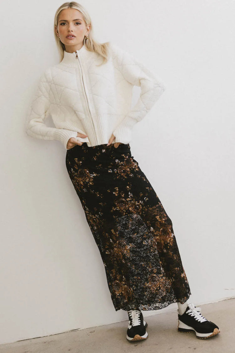 Maxi pencil skirt in black