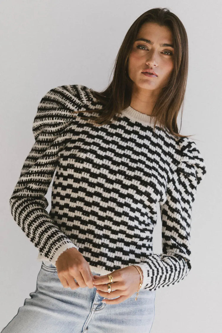 Round neck top