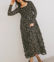 Round neck maxi dress in black