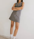 Sleeveless dress in grey
