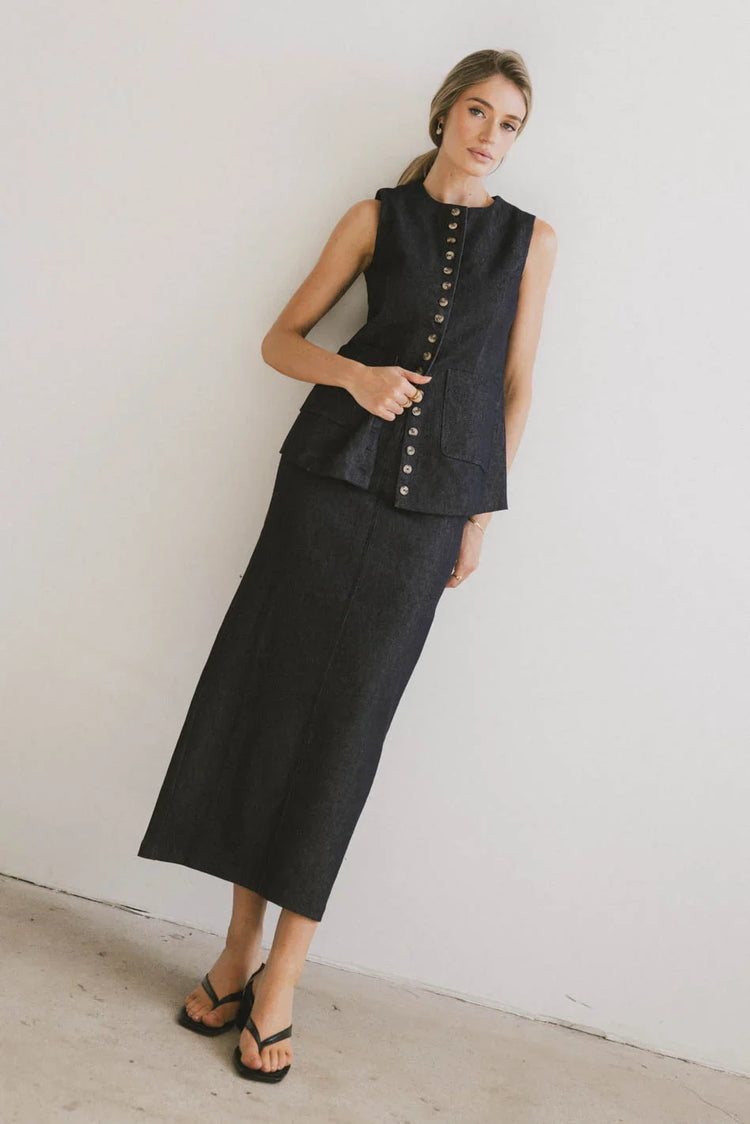 Dark wash denim skirt