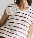 Striped V-Neck vest in wine