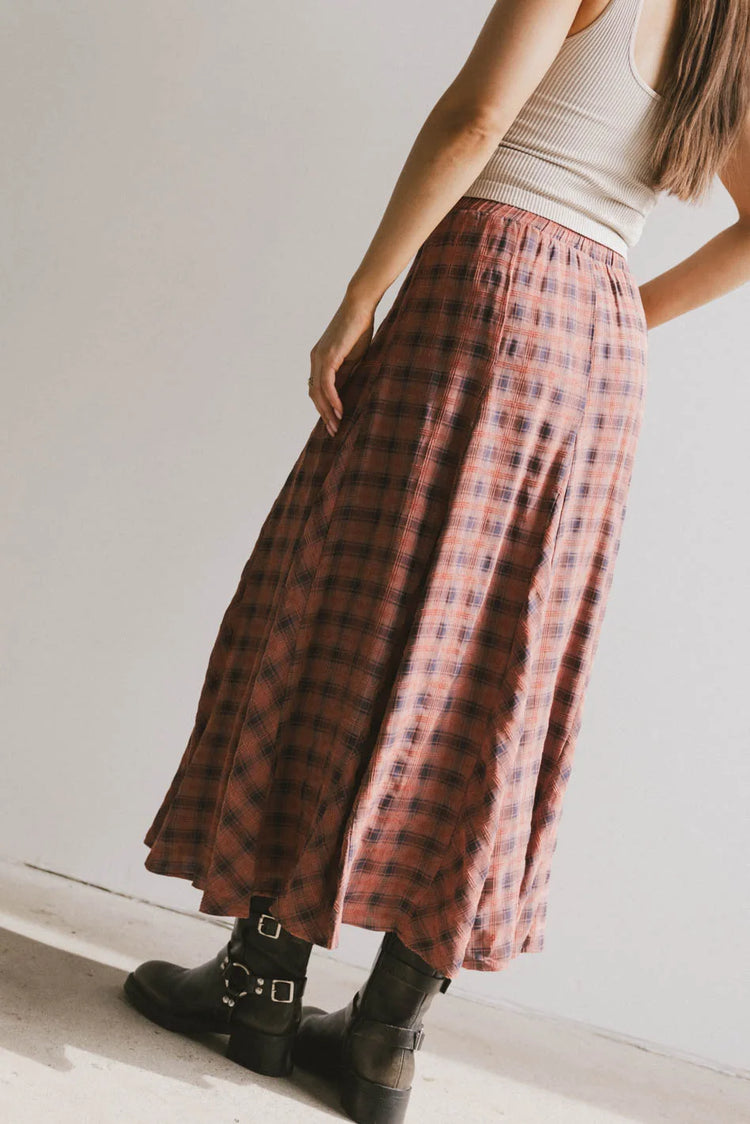 Plaited maxi skirt in red