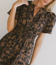 V-Neck dress in brown
