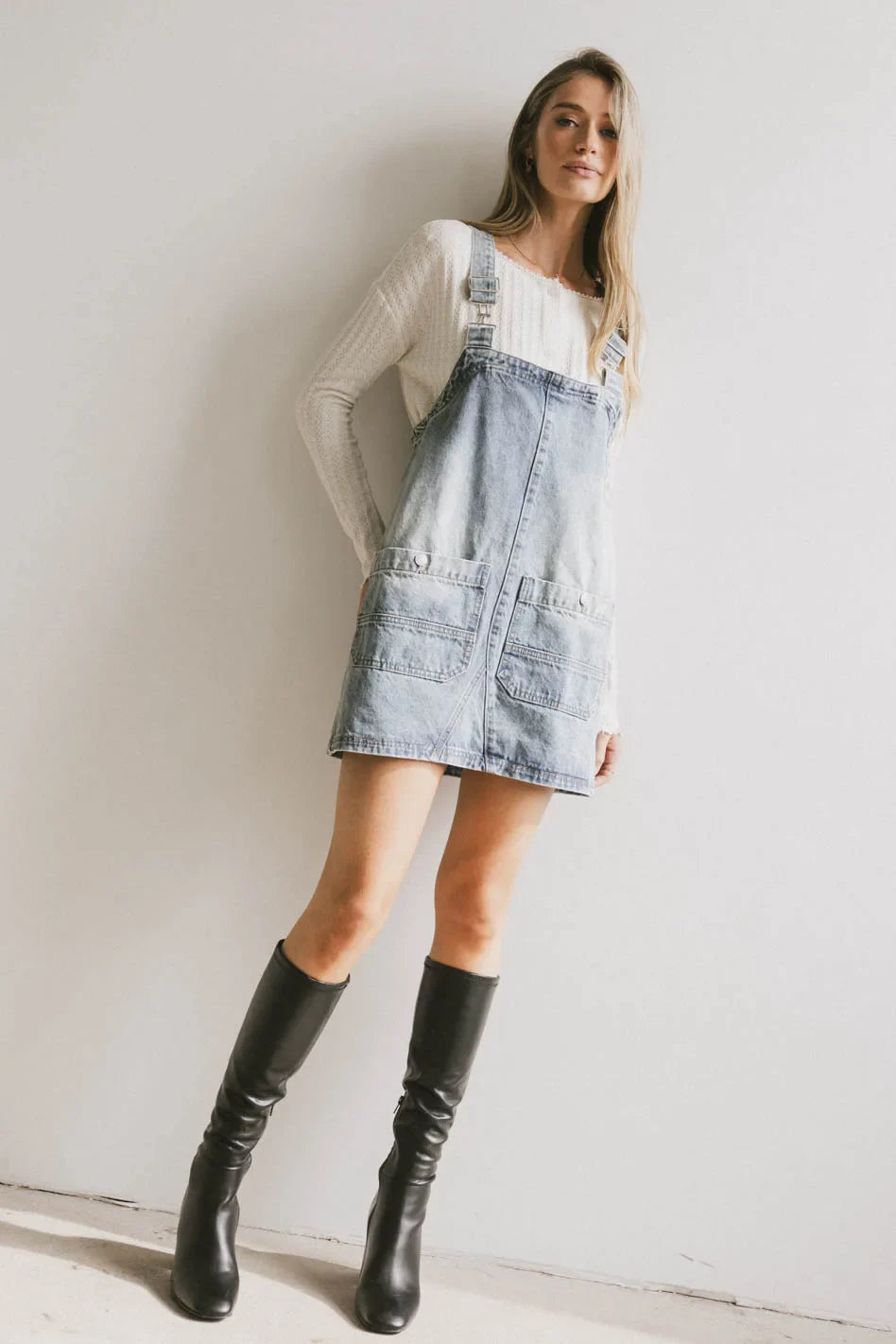 Mini denim overall in light wash