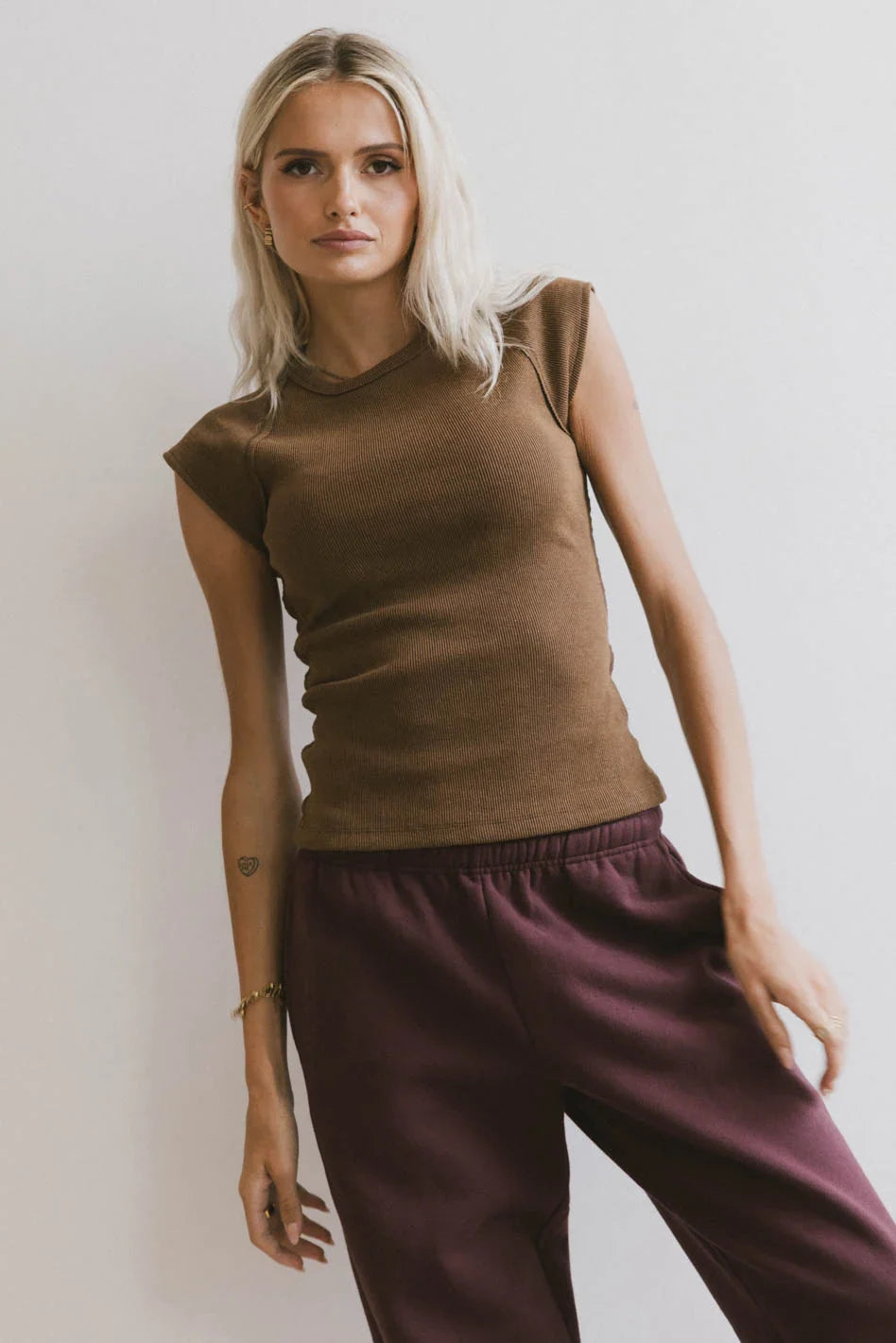 Round neck basic top