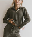 Knit tp in olive