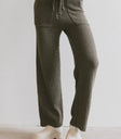 Elastic waist pants in olive