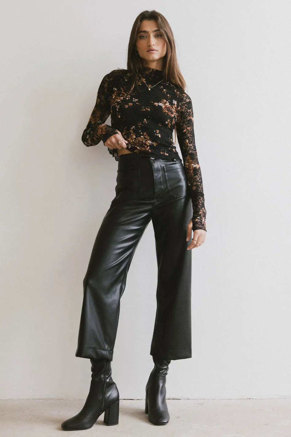 Leather pants in black