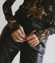 Long sleeves floral top