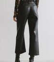 Two back pockets pants in black