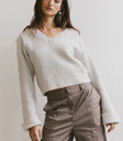 V-Neck sweater in grey